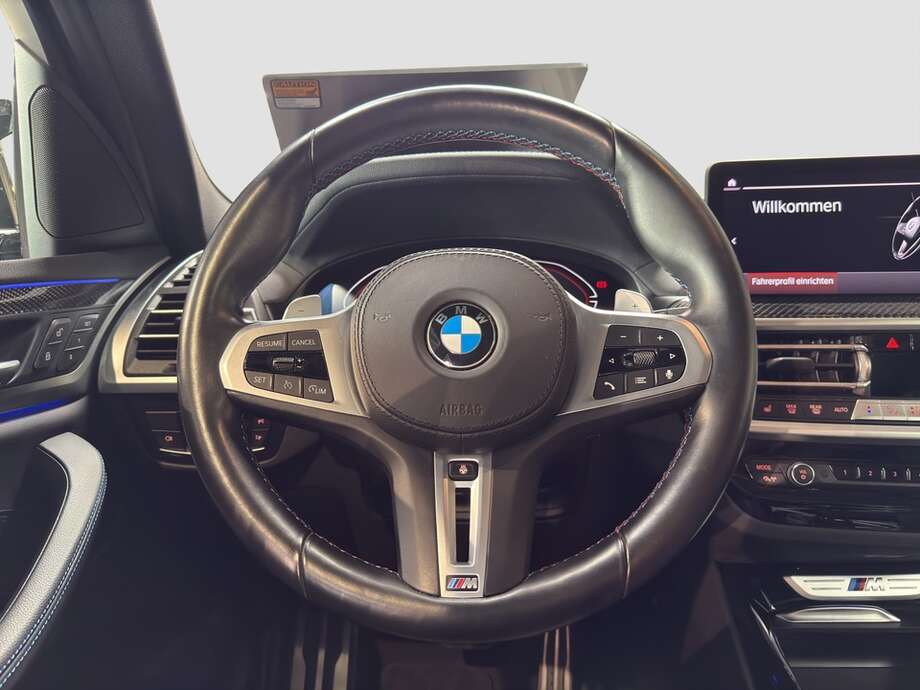 BMW X3 (Bild 12/18)