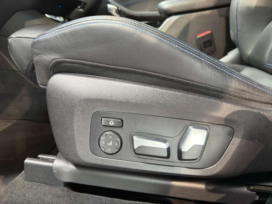 BMW X3 (Bild 16/18)