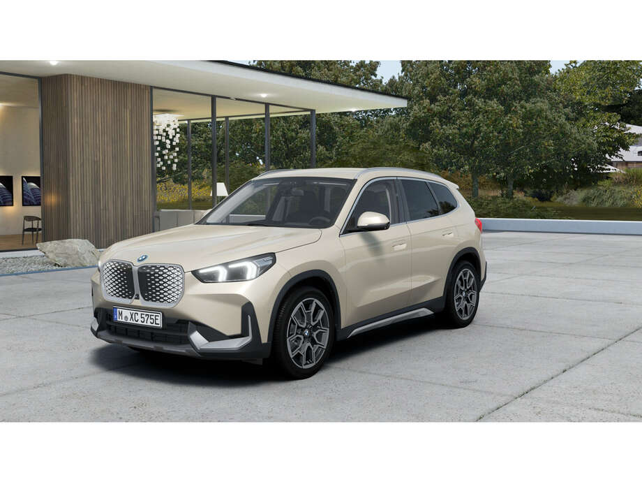 BMW BMW iX1 xDrive30 (Bild 1/5)