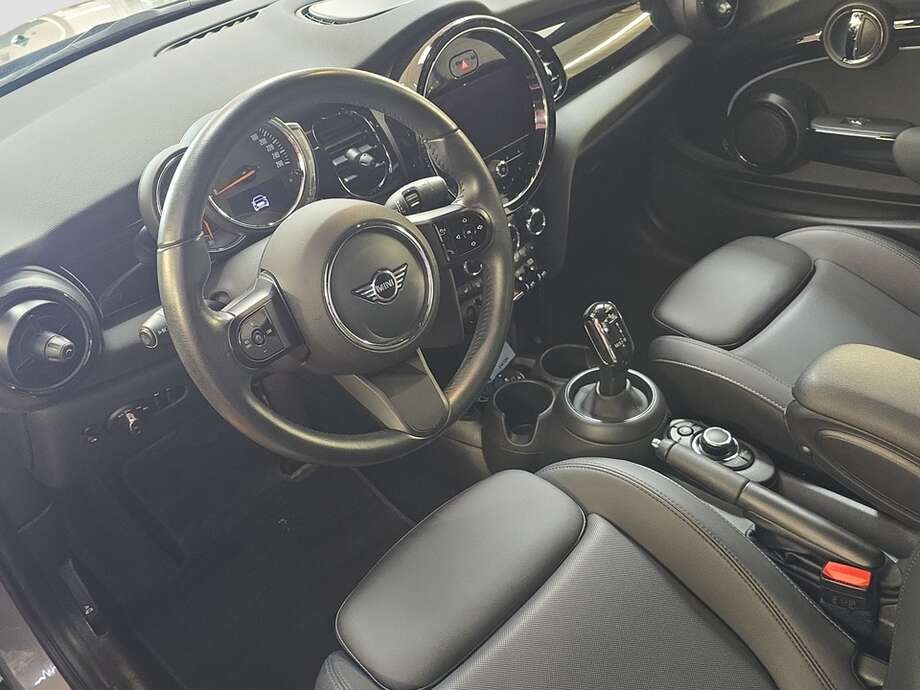MINI Cooper Cabrio (Bild 10/18)