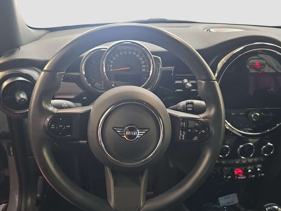 MINI Cooper Cabrio (Bild 12/18)