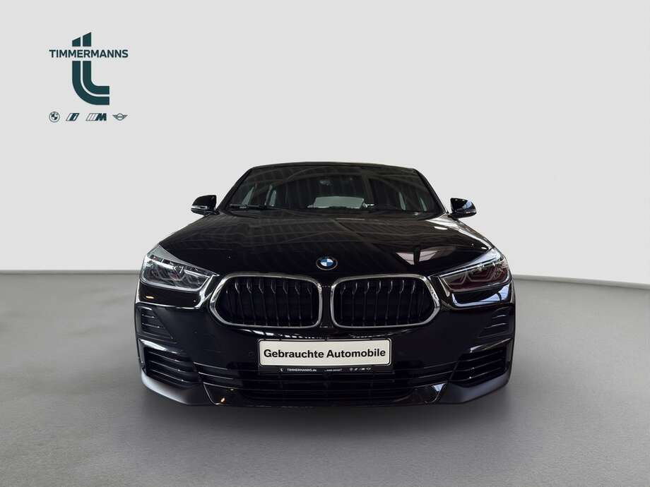 BMW X2 (Bild 8/19)