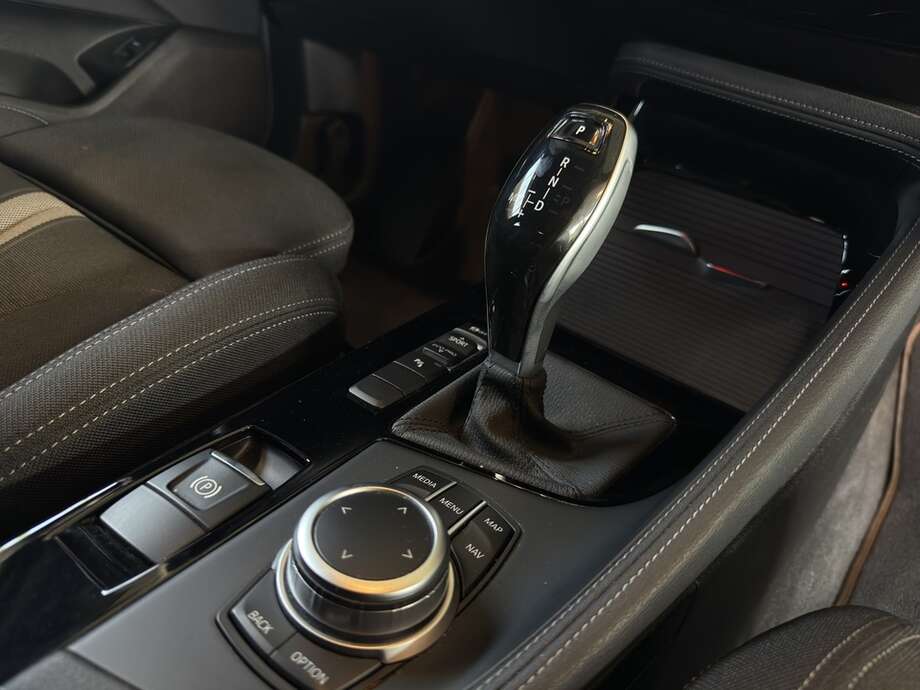 BMW X2 (Bild 18/19)