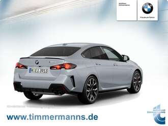 BMW M235i (Bild 2/17)