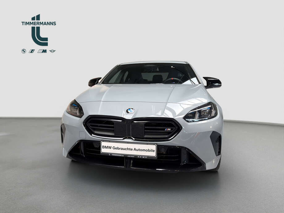 BMW M235i (Bild 11/17)