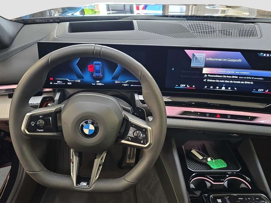 BMW 520d (Bild 13/19)