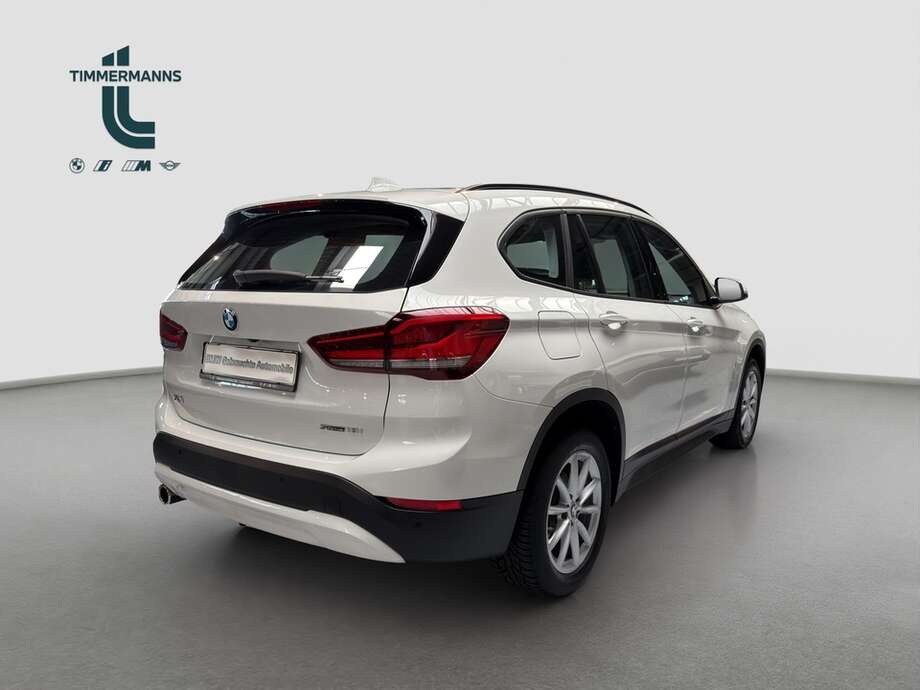 BMW X1 (Bild 5/15)