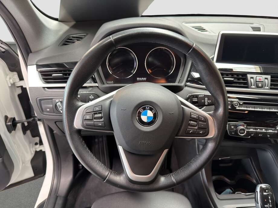 BMW X1 (Bild 11/15)