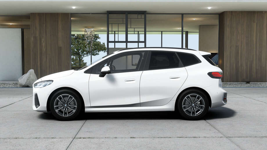 BMW 218 Active Tourer (Bild 2/5)