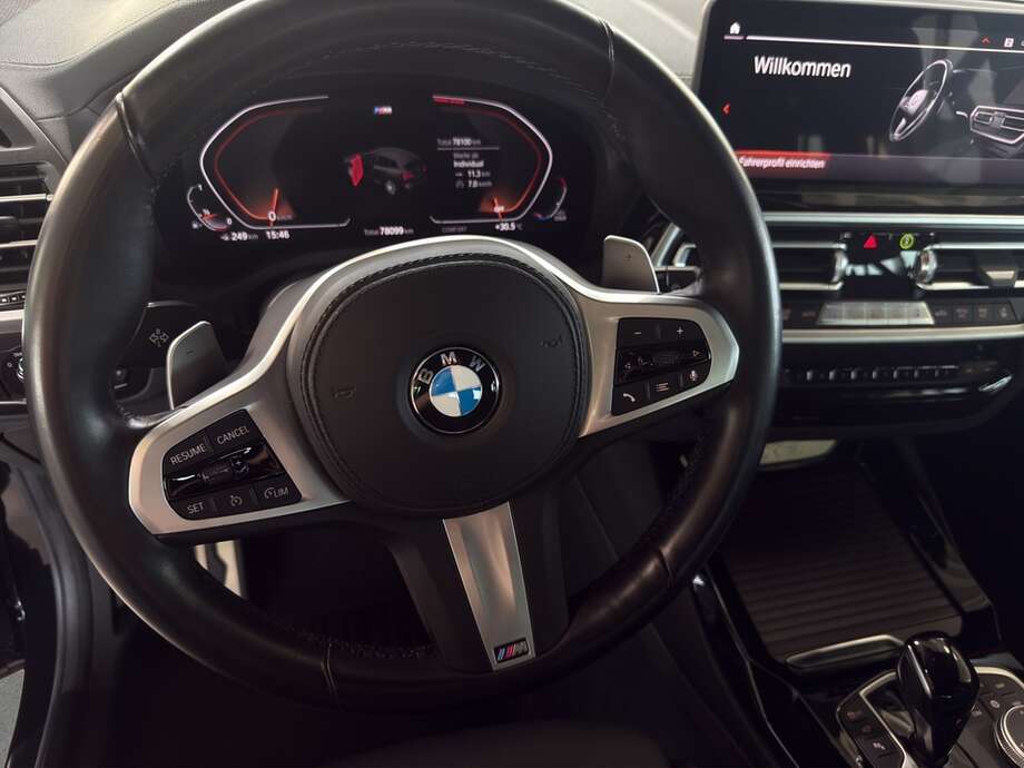 BMW X3 (Bild 11/18)