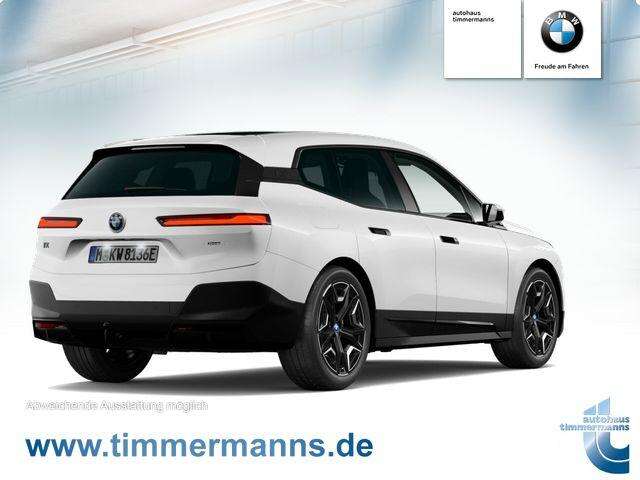 BMW iX (Bild 2/5)