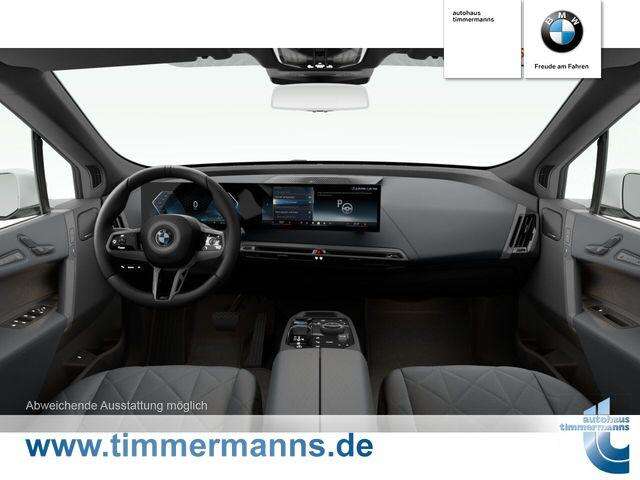 BMW iX (Bild 4/5)