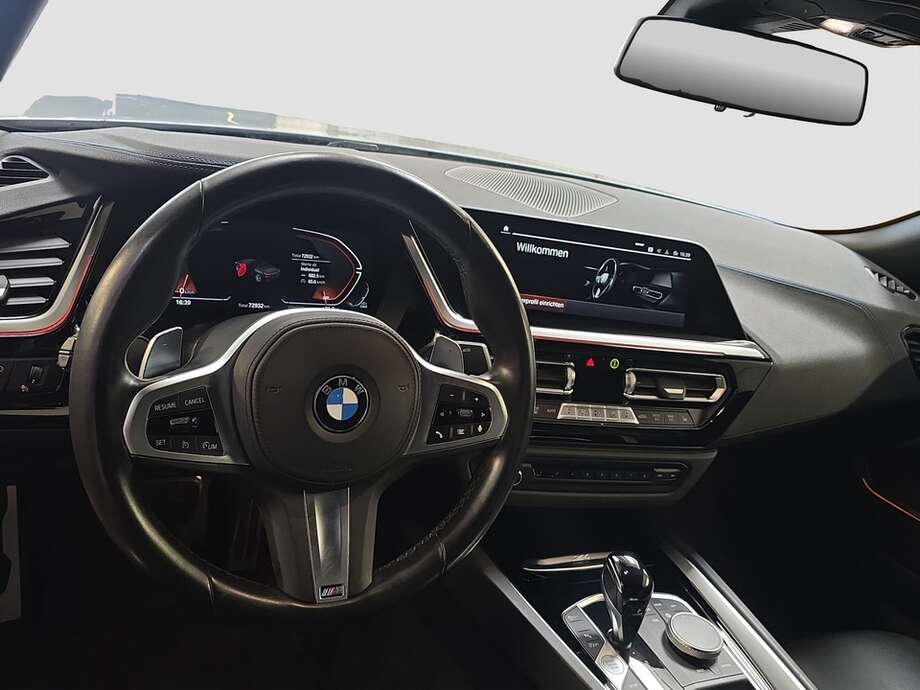 BMW Z4 (Bild 13/19)