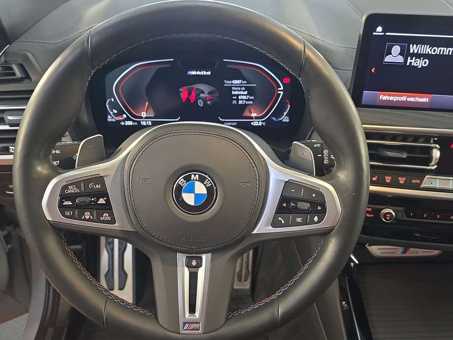 BMW X3 (Bild 11/18)
