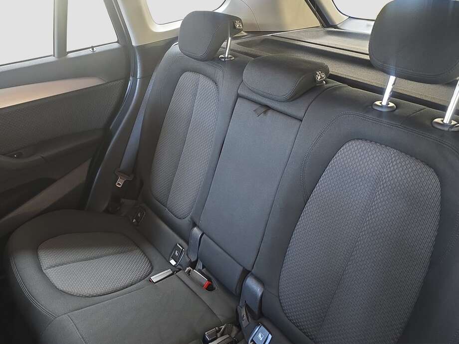 BMW X1 (Bild 14/18)