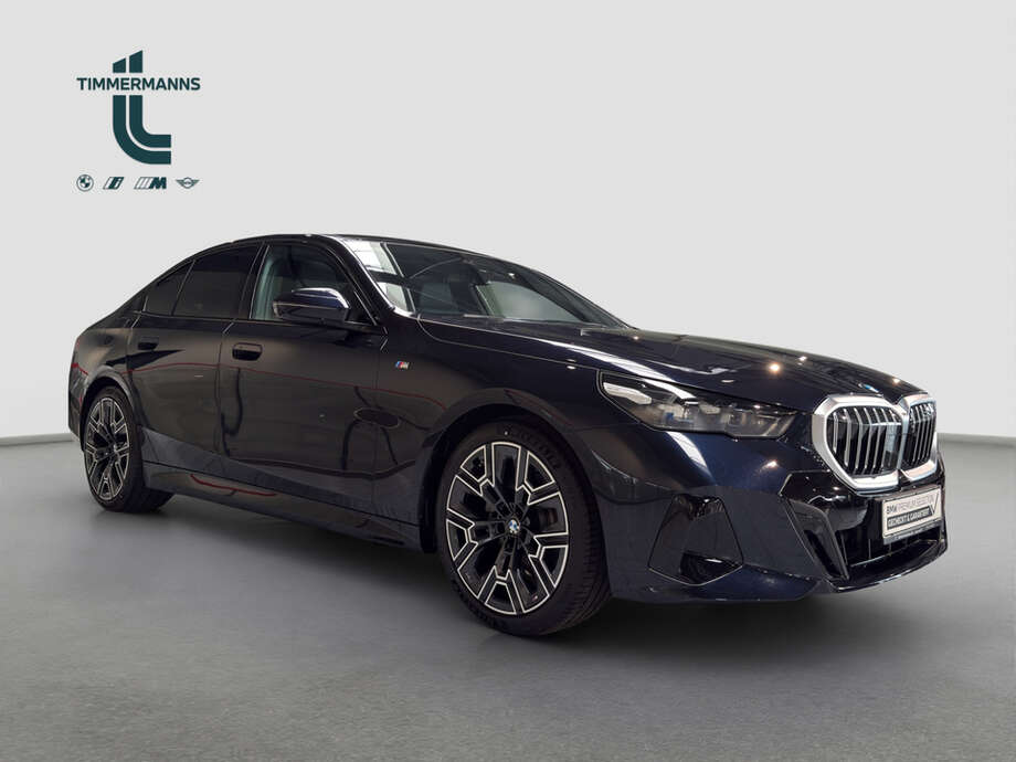 BMW 520d (Bild 8/16)