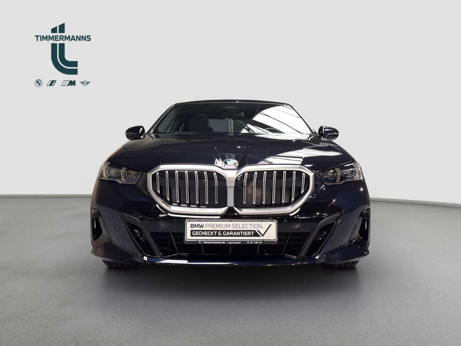 BMW 520d (Bild 9/16)