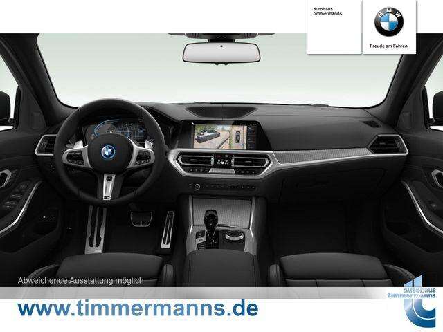 BMW 330e (Bild 4/18)