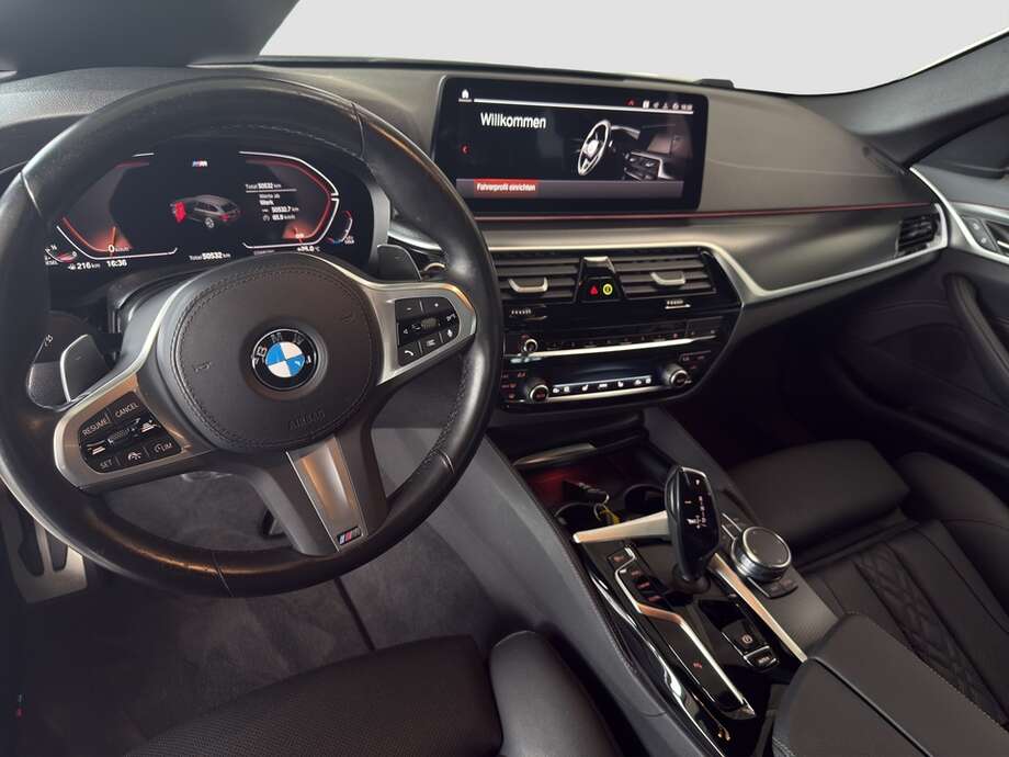 BMW 520d (Bild 14/23)