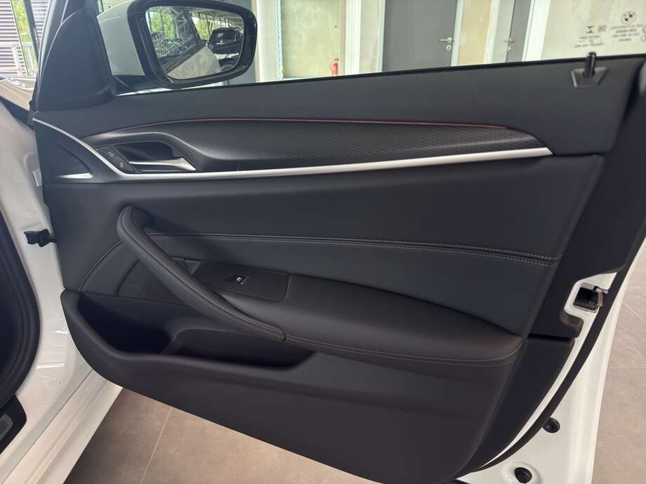 BMW 520d (Bild 20/23)