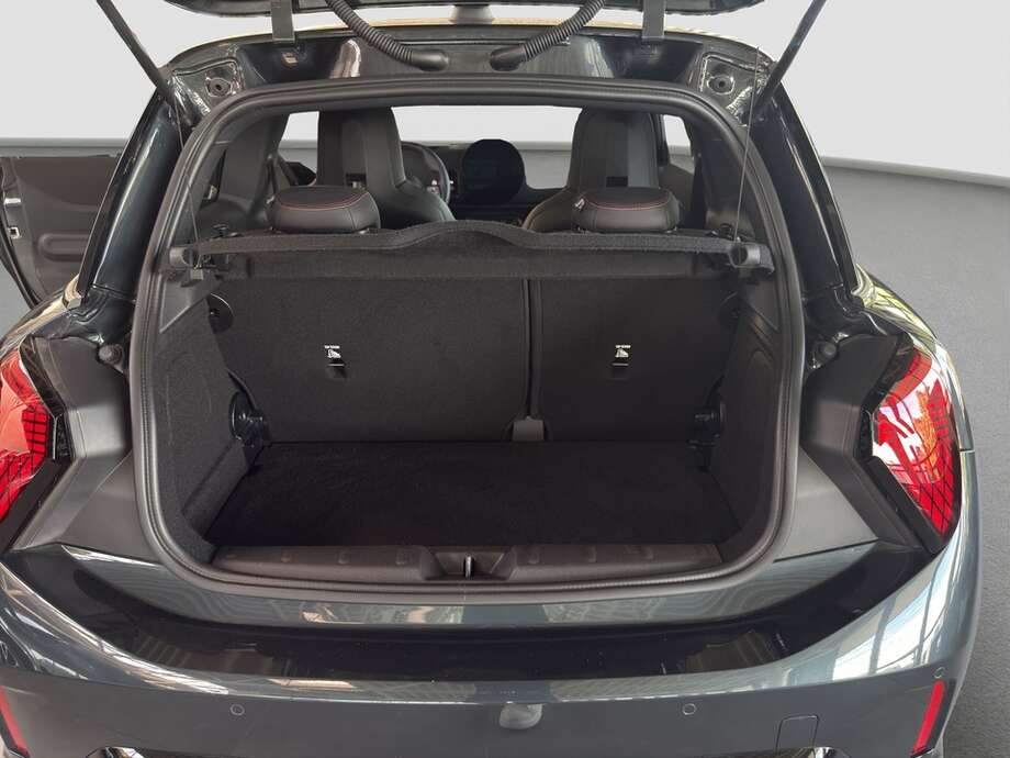 MINI Cooper S (Bild 15/18)