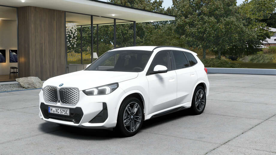 BMW BMW iX1 eDrive20 (Bild 1/5)