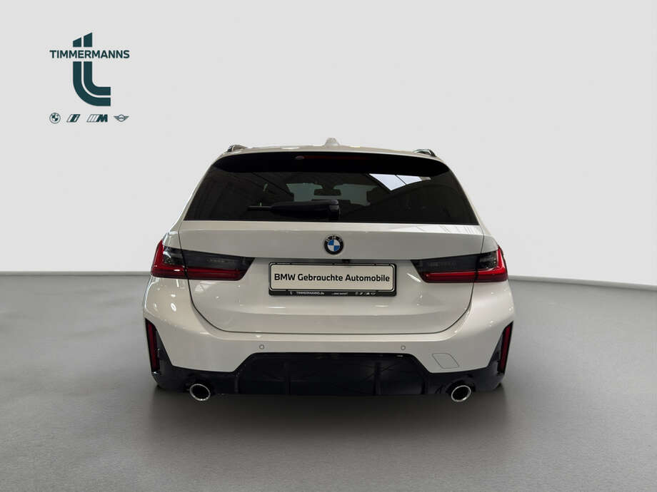 BMW 318d (Bild 4/17)