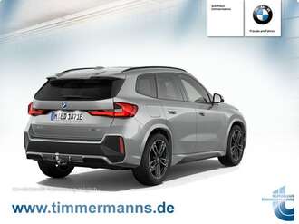 BMW iX1 xDrive30 (Bild 2/6)