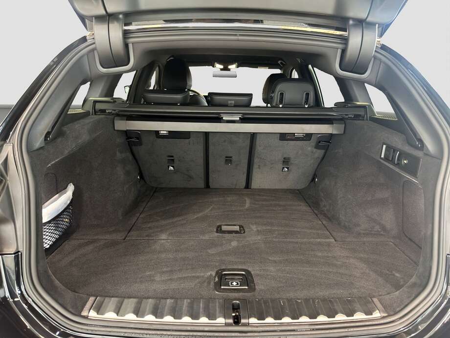 BMW 320d (Bild 12/15)
