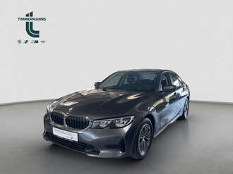 BMW 320 (Bild 1/13)