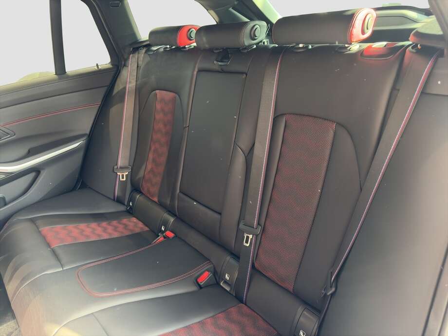 BMW M3 (Bild 14/19)