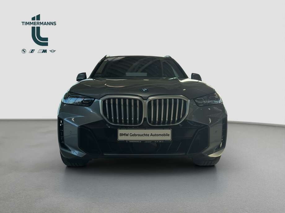BMW X5 (Bild 8/19)