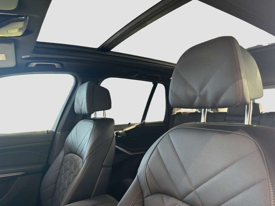 BMW X5 (Bild 11/19)