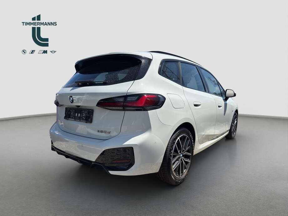 BMW 220 Active Tourer (Bild 3/18)