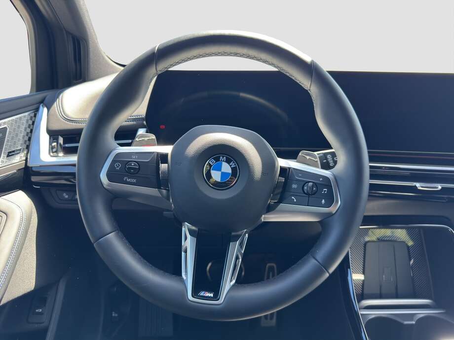 BMW 220 Active Tourer (Bild 8/18)