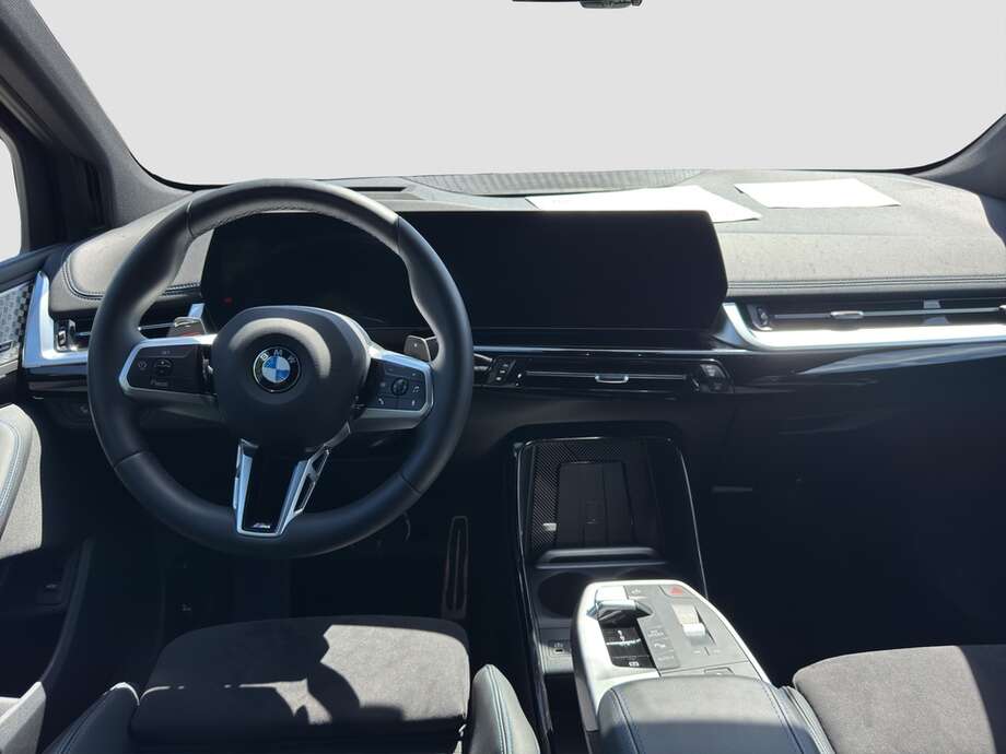 BMW 220 Active Tourer (Bild 9/18)