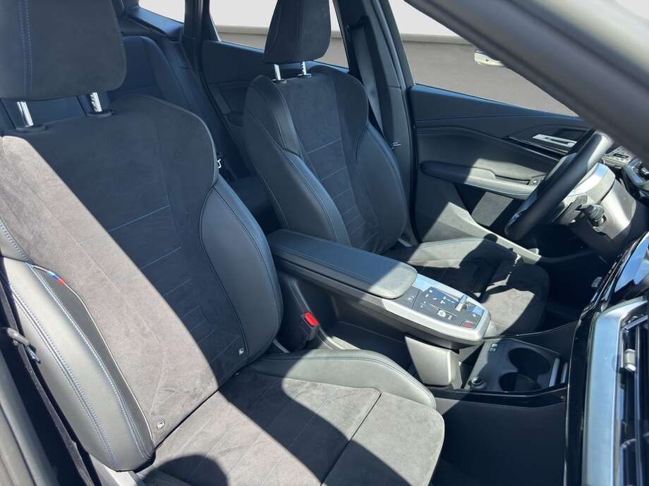 BMW 220 Active Tourer (Bild 12/18)