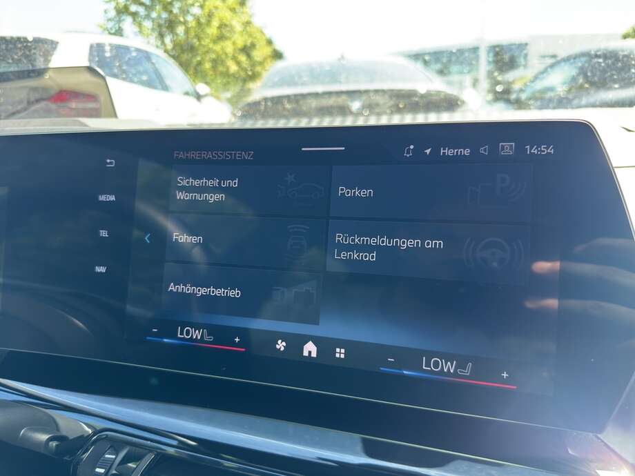 BMW 220 Active Tourer (Bild 16/18)