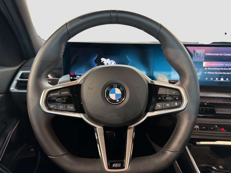 BMW 318i (Bild 12/18)