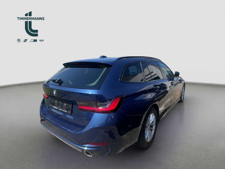 BMW 320i (Bild 5/6)