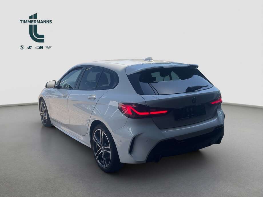 BMW 120d (Bild 3/20)