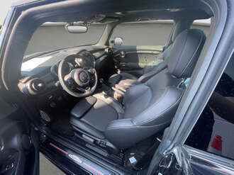 MINI Cooper (Bild 2/5)
