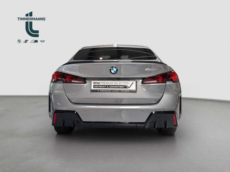 BMW 220 Gran Coupé (Bild 4/18)