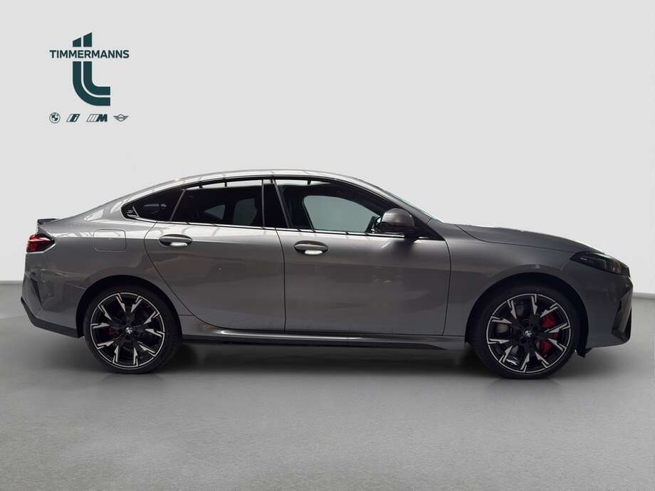 BMW 220 Gran Coupé (Bild 7/18)