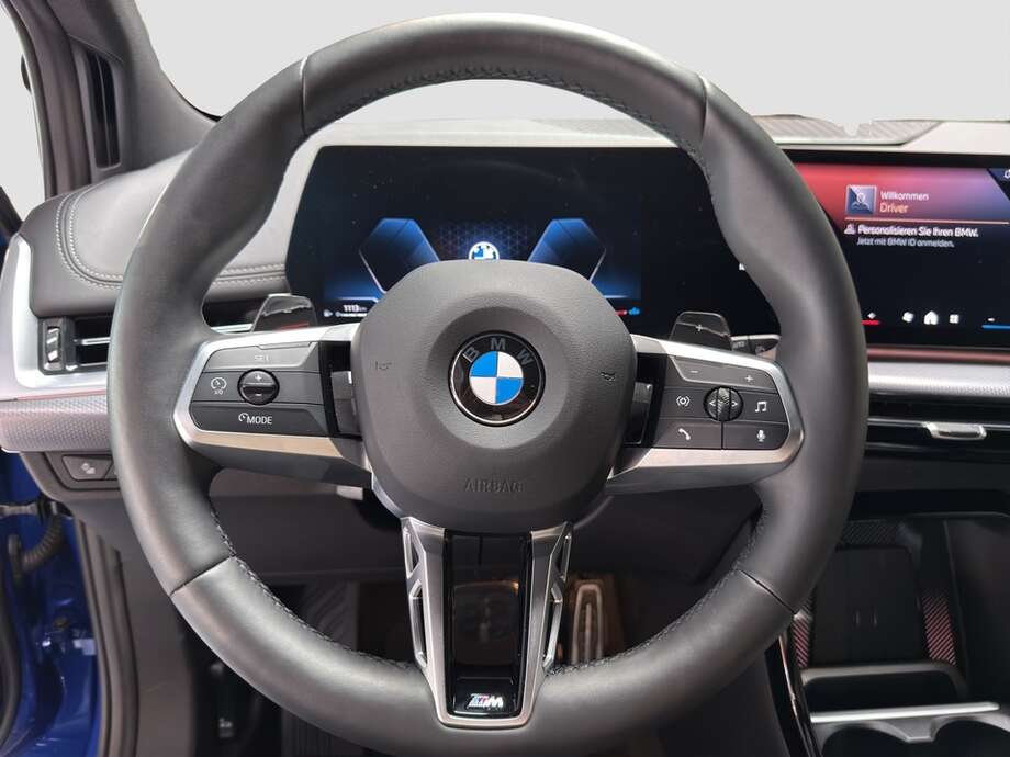 BMW 220 Active Tourer (Bild 13/16)