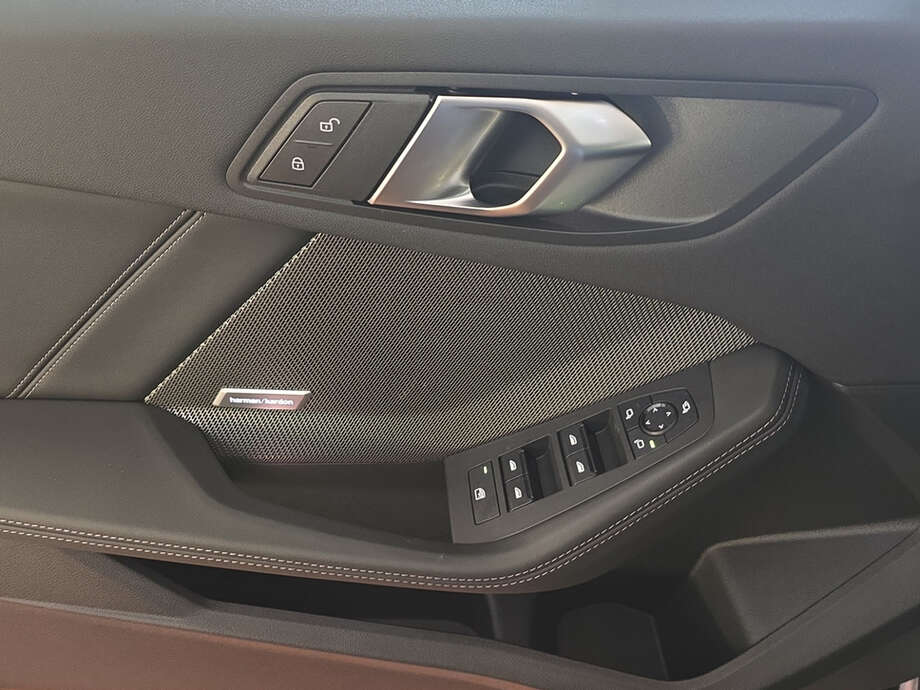 BMW 120 (Bild 16/16)