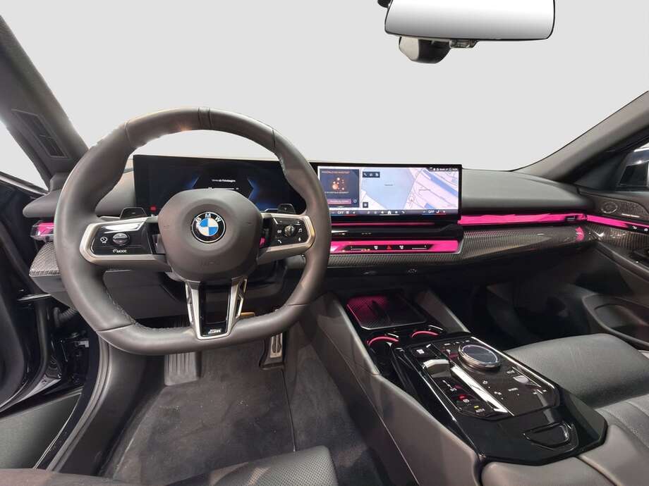 BMW 520d (Bild 14/16)