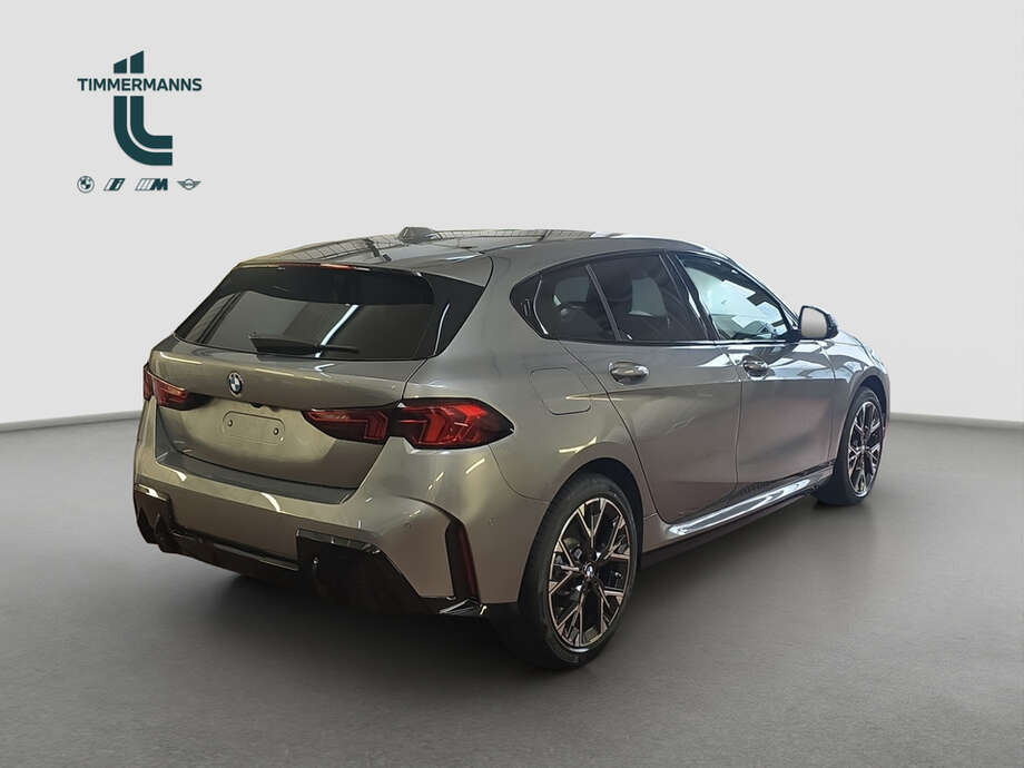 BMW 120 (Bild 5/16)