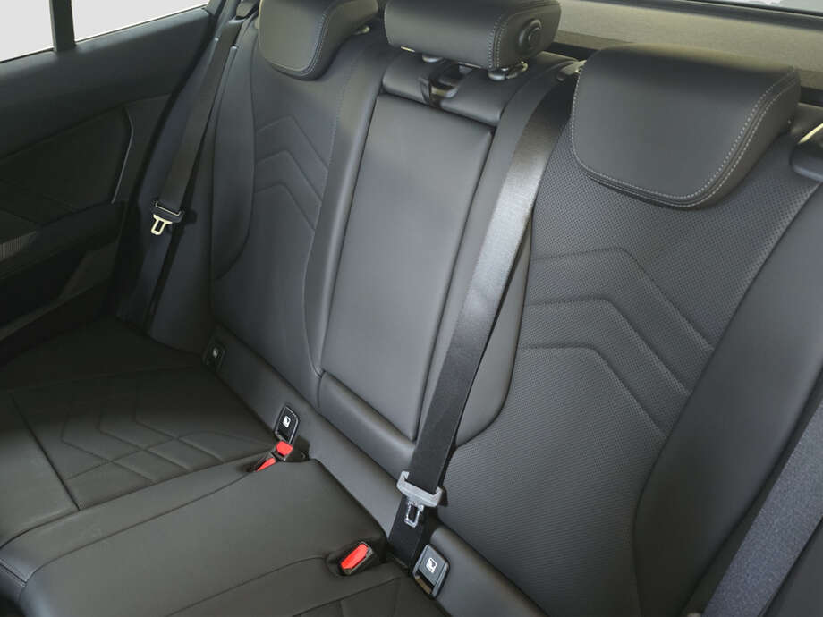 BMW 120 (Bild 13/15)