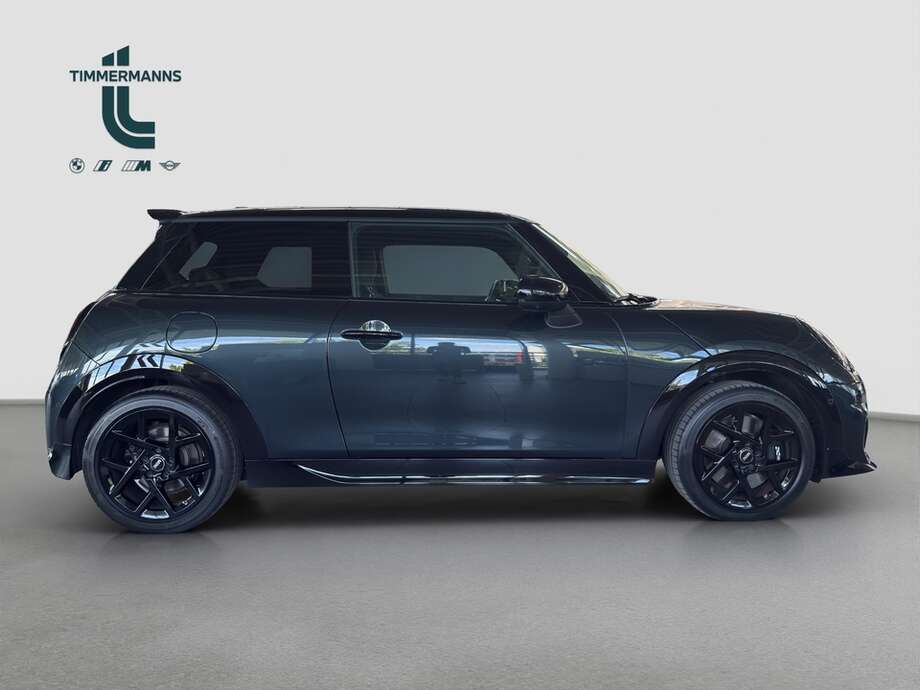 MINI Cooper S (Bild 6/18)
